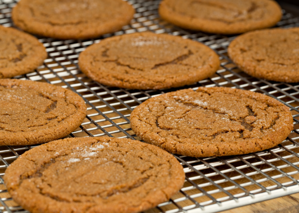 West Virginia: Molasses cookies